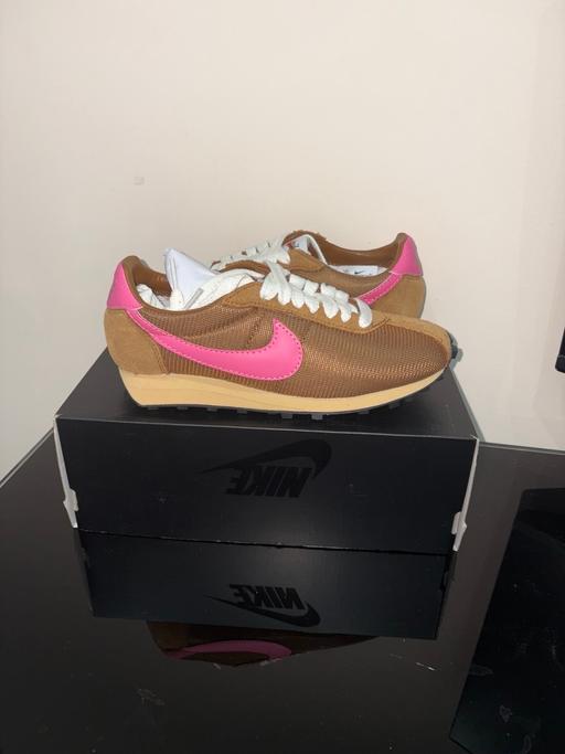Buy & Sell Levenshulme Manchester - Photos for Women’s Nike size 4.5