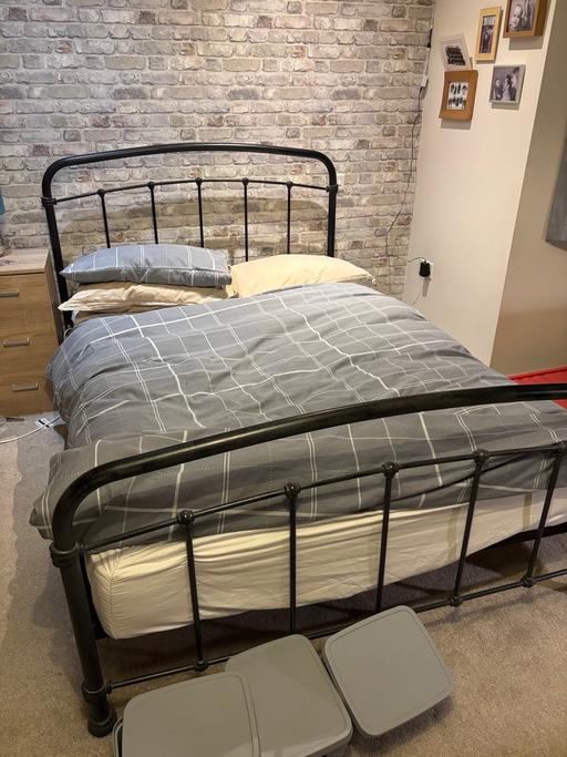 Buy & Sell Bournbrook Birmingham - Photos for Double bed FOC pick up only