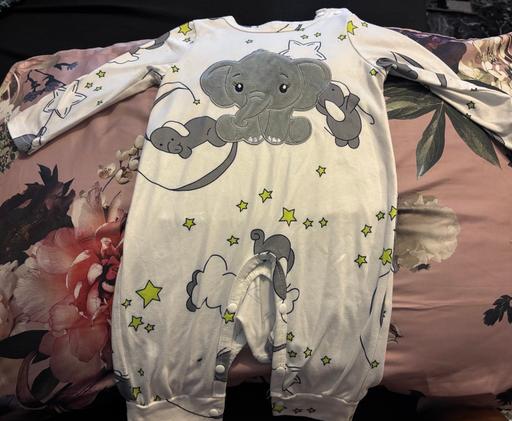 Buy & Sell Old Kent Road South East London - Photos for Elephant print baby grow 3-6 months new