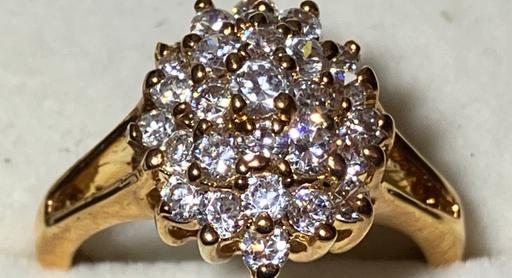 Buy & Sell Yeovil Somerset - Photos for 18ct gold plate cubic zirconia cluster ring