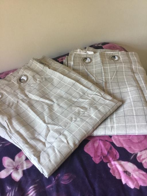 Buy & Sell Bentley Walsall - Photos for A pair of quality lined curtains 60” x90