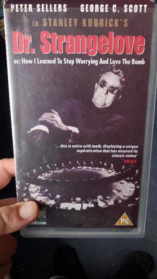Buy & Sell Falconwood South East London - Photos for Dr Strangelove VHS gideo