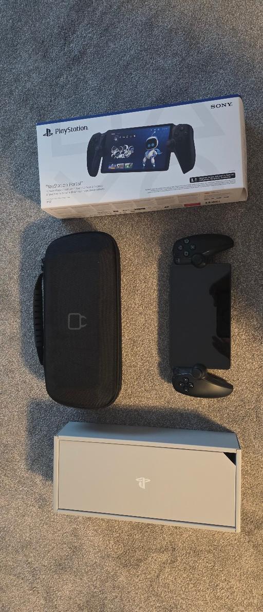 Buy & Sell Queensbury Bradford - Photos for playstation portal new