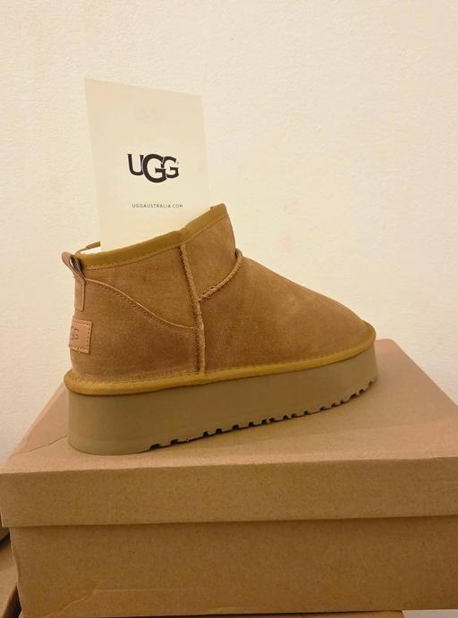 Buy & Sell Manningham Bradford - Photos for ladies ugg boot