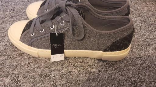 Buy & Sell Kensal Green North West London - Photos for Grey Sneakers Size UK6