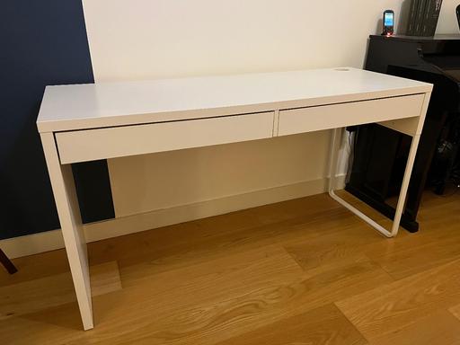Buy & Sell East Ham East London - Photos for Ikea White Desk