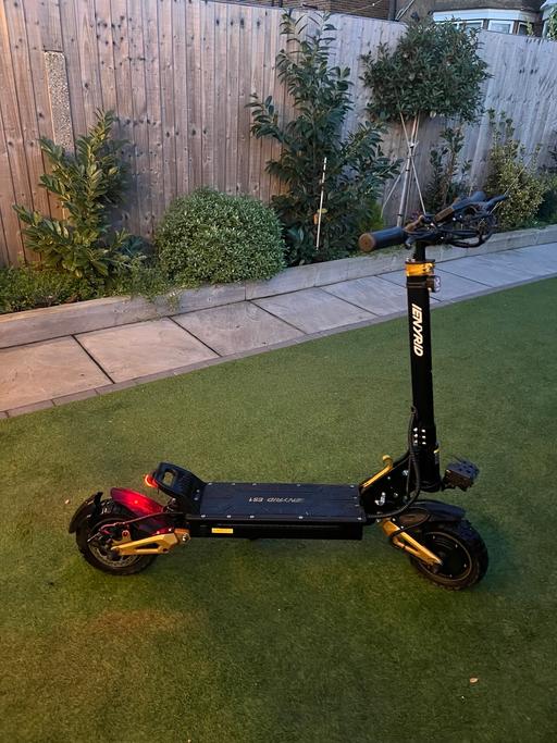 Buy & Sell Chadwell Heath Redbridge - Photos for iENYRID ES1 Dual Motor Electric-Scooter