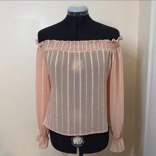 Buy & Sell Streatham South West London - Photos for Pink blouse off the shoulder