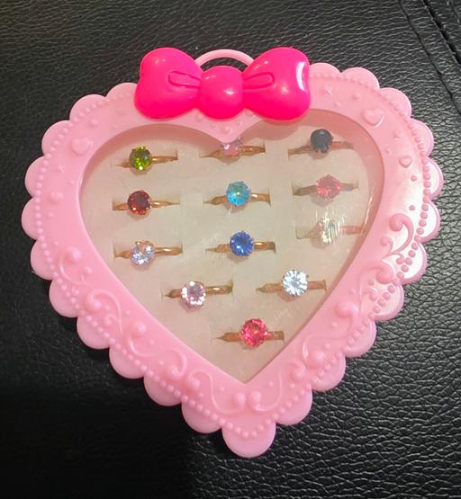 Buy & Sell Leyton East London - Photos for girls beautiful diamond rings