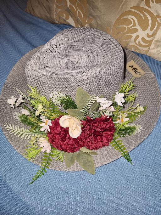 Buy & Sell Holme Central Bedfordshire - Photos for ladies hats