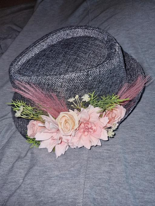 Buy & Sell Stratton Business Park Central Bedfordshire - Photos for ladies hats