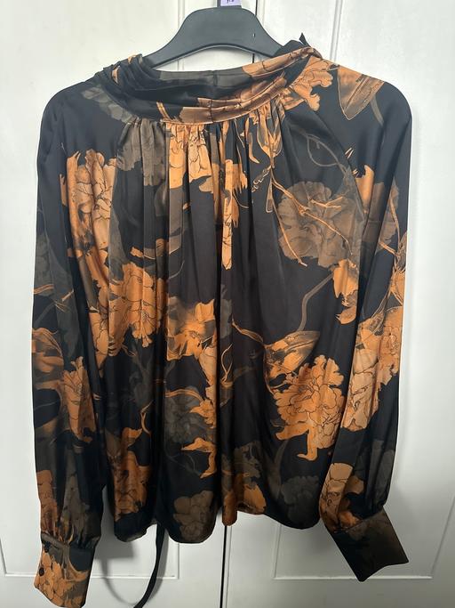 Buy & Sell Birchills Walsall - Photos for Ladies top