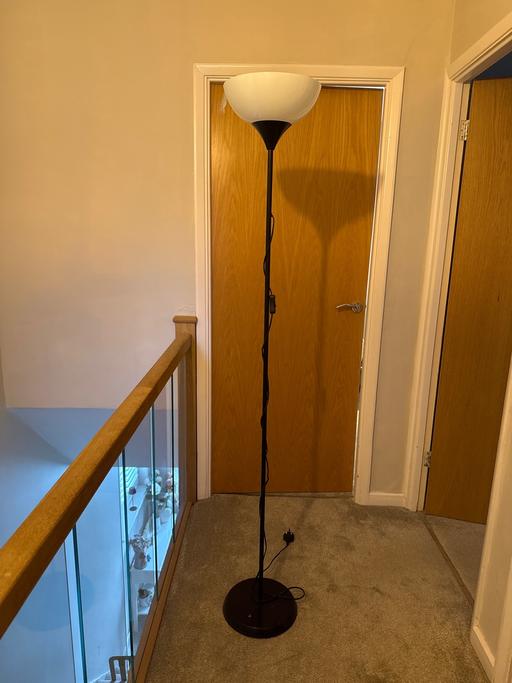 Buy & Sell Egham Runnymede - Photos for Tall corner Lamp