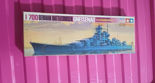 Buy & Sell Tividale Sandwell - Photos for TAMIYA KIT 1/700 GERMAN BATTLECRUISER. NEW