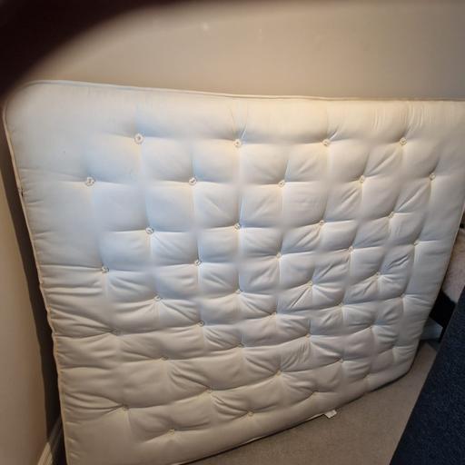 Buy & Sell Dosthill Tamworth - Photos for Abberton natural pillowtop king-size mattres