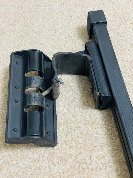 Vehicles Brinsworth Rotherham - Photos for Heavy duty car roof bars