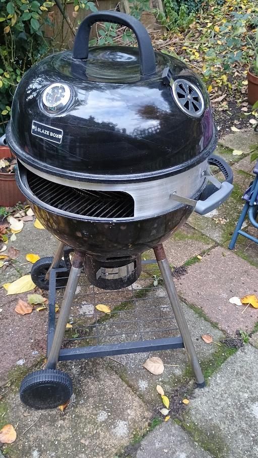 Buy & Sell Clerkenwell Central London - Photos for Barbecue with pizza stone