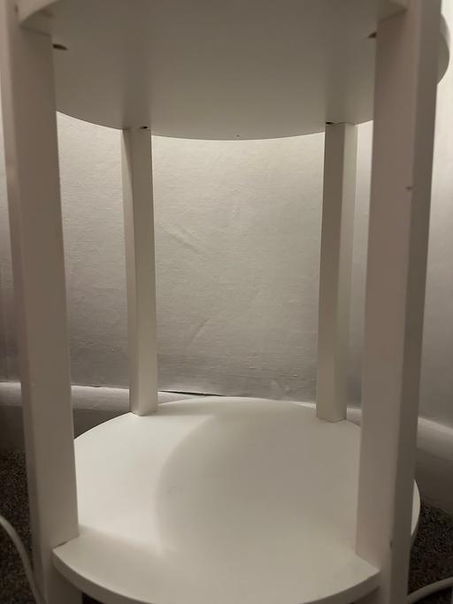 Buy & Sell Petts Wood Bromley - Photos for White bed side table