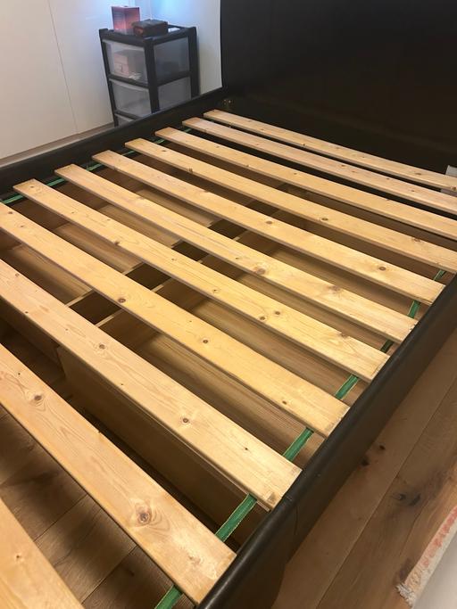 Buy & Sell Cricklewood North West London - Photos for King size pleather bed frame with storage