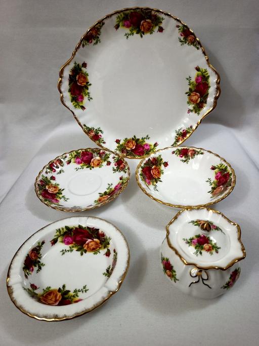 Buy & Sell Hall Green Birmingham - Photos for ROYAL ALBERT OLD COUNTRY ROSES SMALL LOT.