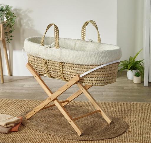 Buy & Sell Leamouth East London - Photos for White Knitted Moses Basket