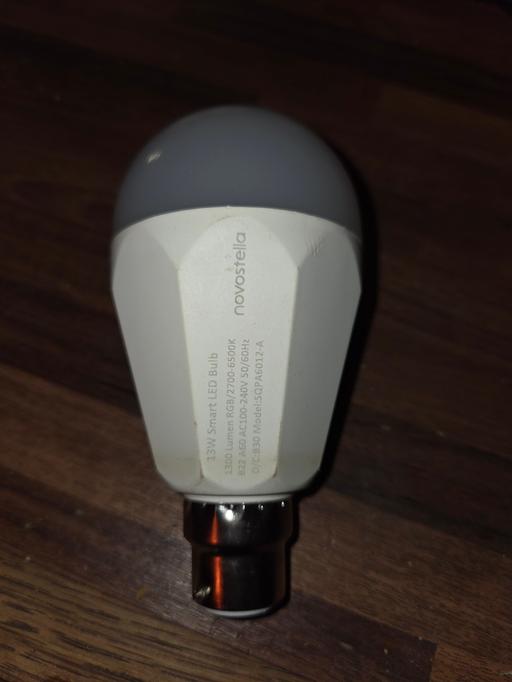 Buy & Sell Barbican Central London - Photos for 2 hive, 3 sengled smart bulbs. 