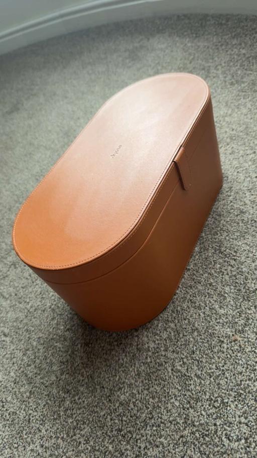 Buy & Sell Shipley Bradford - Photos for Dyson Air wrap Multi-Styler Complete Set