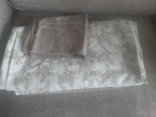 Buy & Sell Bolton-Upon-Dearne Barnsley - Photos for Double quilt cover and 1 pillowcase