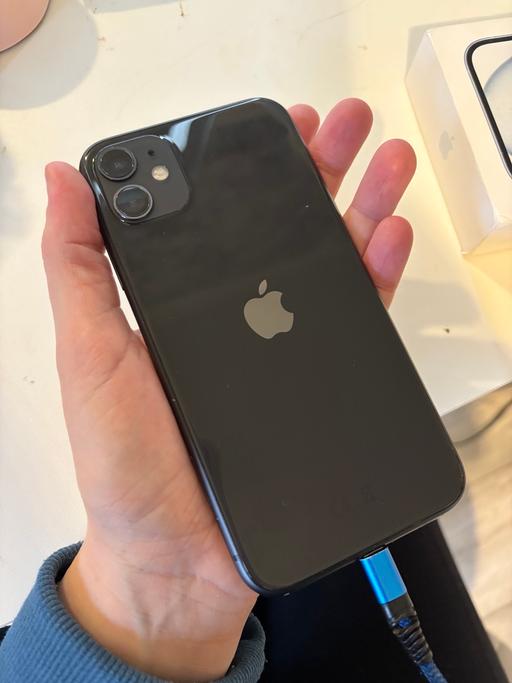 Buy & Sell West Bromwich Sandwell - Photos for iPhone 11