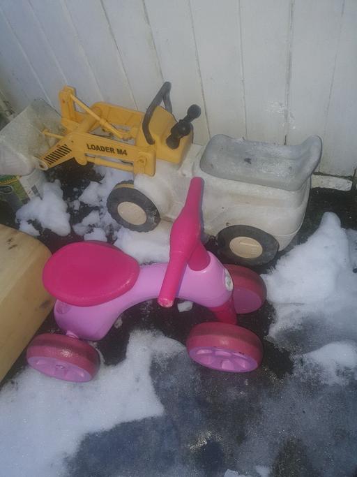Buy & Sell Pensnett Dudley - Photos for Toddlers Bike & Digger, Well Used, Decent Con
