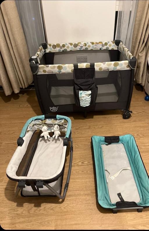 Buy & Sell Battersea South West London - Photos for Travel cot