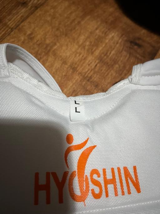 Buy & Sell Newham East London - Photos for Karate chest guard