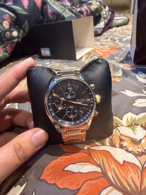 Buy & Sell North Watford Watford - Photos for Hugo boss men’s watch