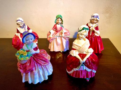 Buy & Sell Ettingshall Wolverhampton - Photos for Royal Doulton Figures