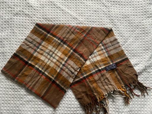 Buy & Sell Burnage Manchester - Photos for Old school Burberry scarf