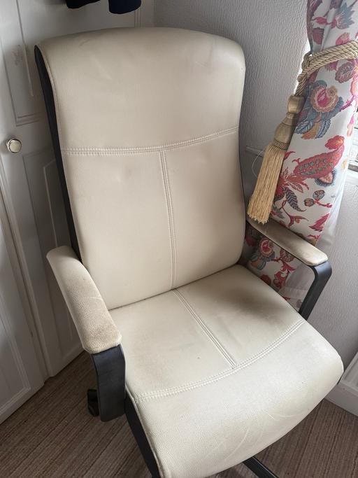 Buy & Sell Ashton-Under-Lyne Tameside - Photos for Desk chair