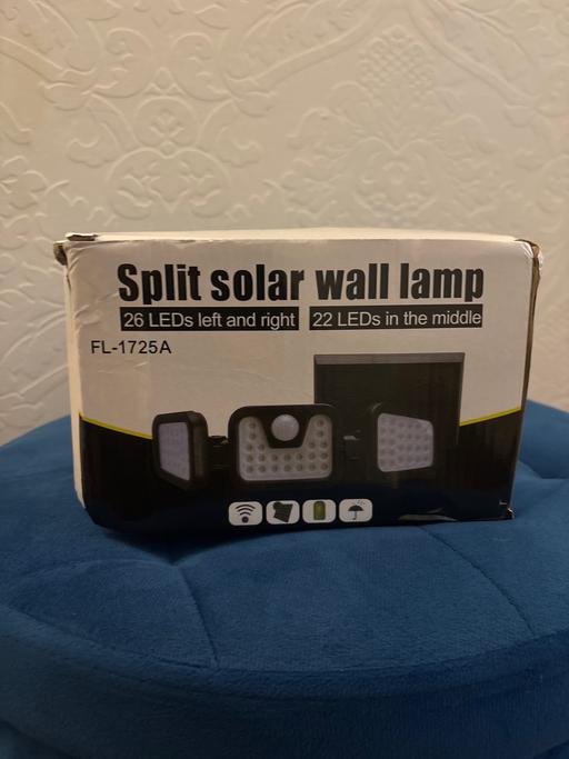 Buy & Sell Bentley Walsall - Photos for LED Solar wall light