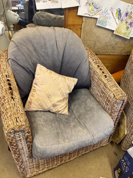 Buy & Sell Hildenborough Tonbridge and Malling - Photos for Rattan sofa and armchair