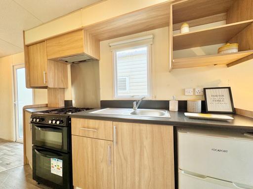 Buy & Sell Saint Osyth Tendring - Photos for CHEAP STATIC CARAVAN FOR SALE IN CLACTON