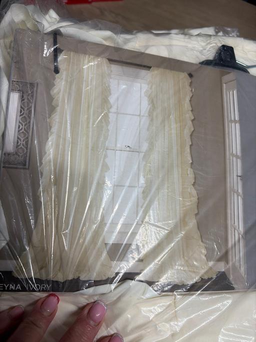 Buy & Sell Duckmanton Chesterfield - Photos for Lush decor reyna two panel curtains