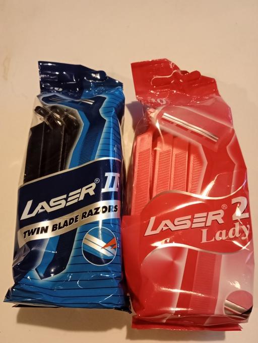 Buy & Sell Horncastle East Lindsey - Photos for 2 sets of Mens/ ladies razors