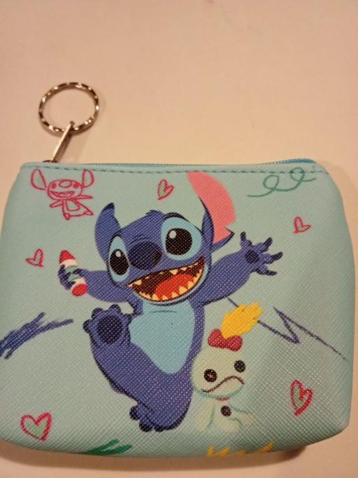 training Horncastle East Lindsey - Photos for brand new lilo & stitch purse