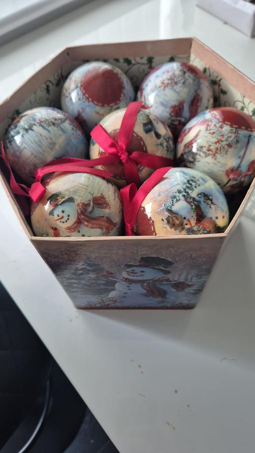 Buy & Sell Park Hill Sheffield - Photos for baubles