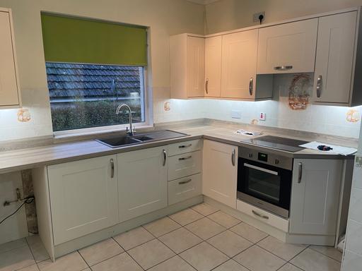 Buy & Sell Over Hulton Bolton - Photos for Fitted Kitchen with Appliances