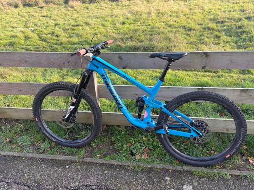 Buy & Sell East Ham East London - Photos for Transition full carbon