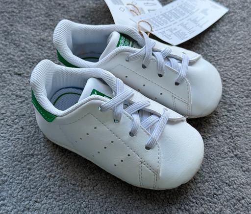 Buy & Sell Yew Tree Estate Sandwell - Photos for Adidas Stan Smith trainers for Baby (size 2k)