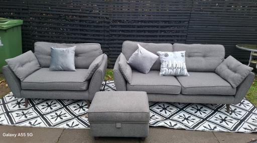 Buy & Sell Wednesfield Wolverhampton - Photos for Grey DFS French Connection Sofas..3&1