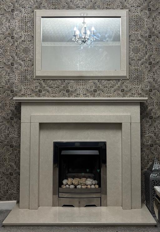 Buy & Sell Longsight Manchester - Photos for Marble Gas Fireplace with Matching Mirror