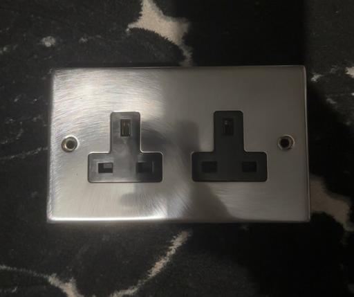 Buy & Sell Bilston Wolverhampton - Photos for Plug sockets