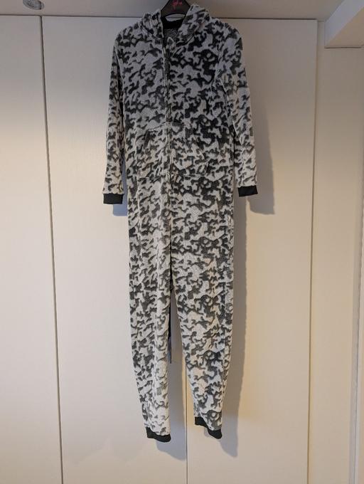 Buy & Sell Streetly Walsall - Photos for boys onesie age 13